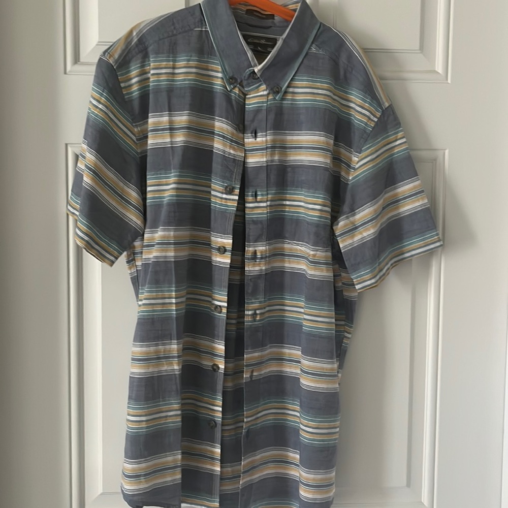 Eddie Bauer Men’s short sleeve button up